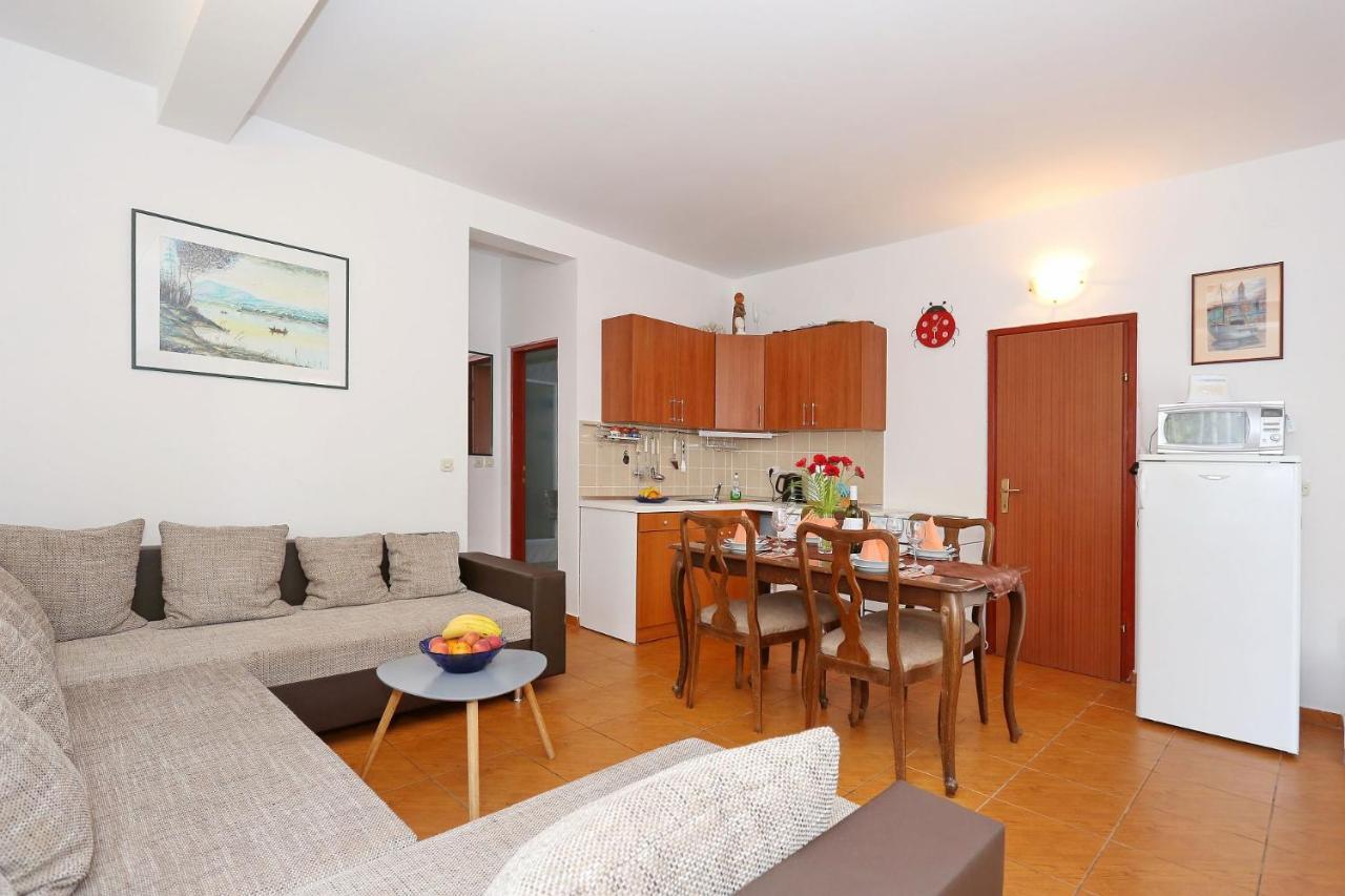 Villa Ivo Zaton  Extérieur photo