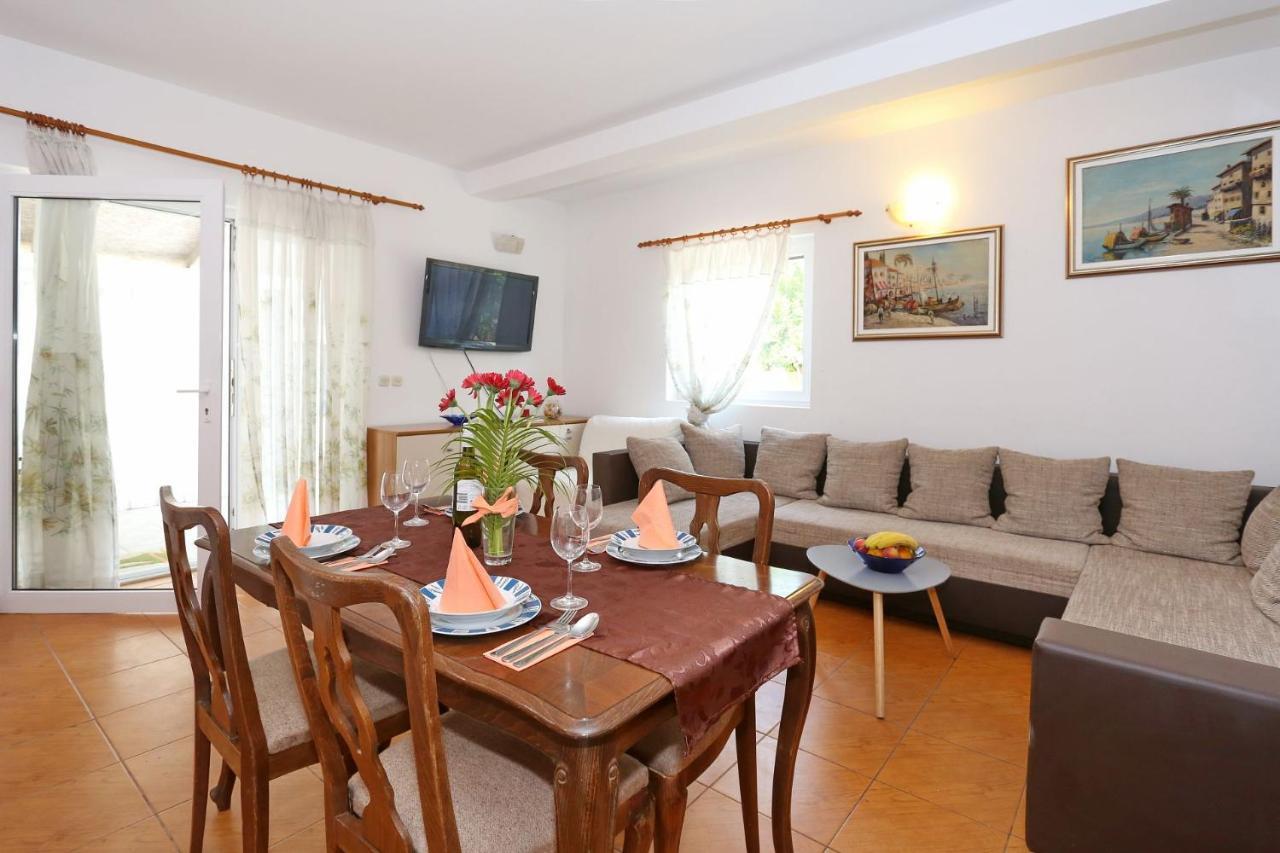 Villa Ivo Zaton  Extérieur photo
